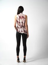 Load image into Gallery viewer, Lt Grey Abstract Top With Harness